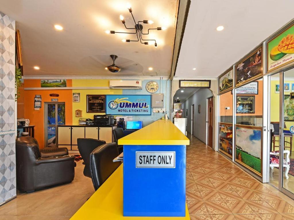 Ummul Motel Arau Exterior foto